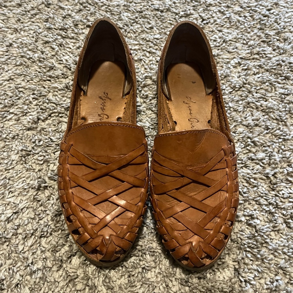 Juanita Huaraches - Slip on Loafers